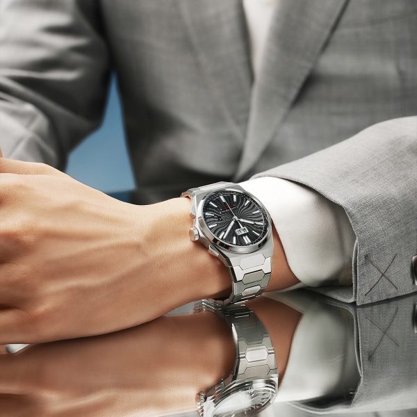 New Arrival Chiming Guilloché Dial Big Date Automatic Watch - Image 7